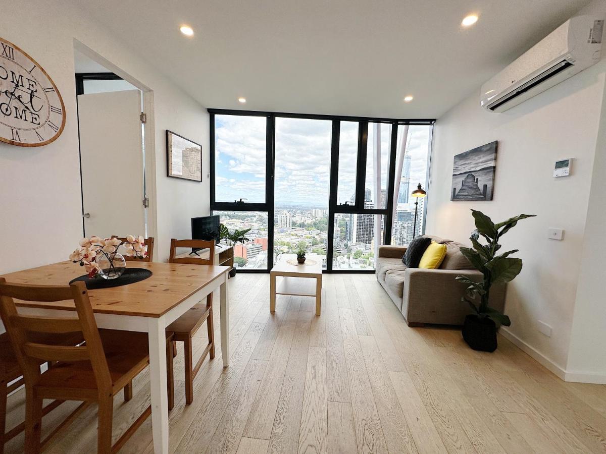Apartamento Beautiful Skyview Cbd Highrise 3Beds With Carpark Available Melburne Exterior foto
